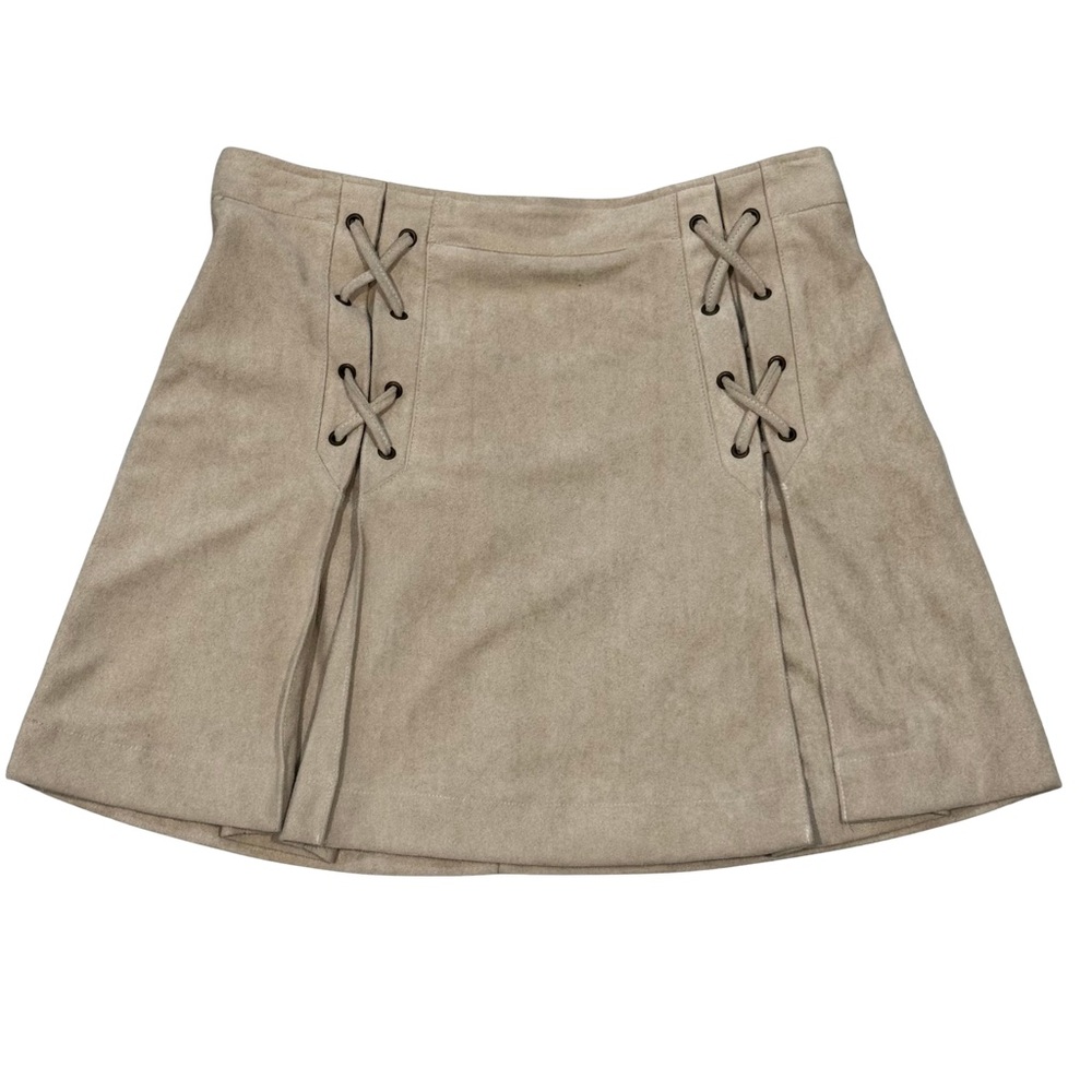 She + Sky Faux Suede Lace-Up Mini Skirt Natural Beige Tan Size M NWT $40 Boho - Picture 2 of 7
